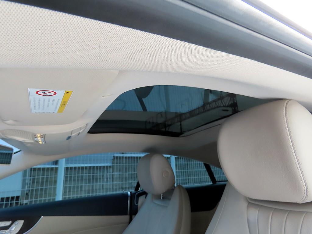 Mercedes Benz E class 2017 Blanco - Importación desde Corea - HF Imports Iquique - Foto 18