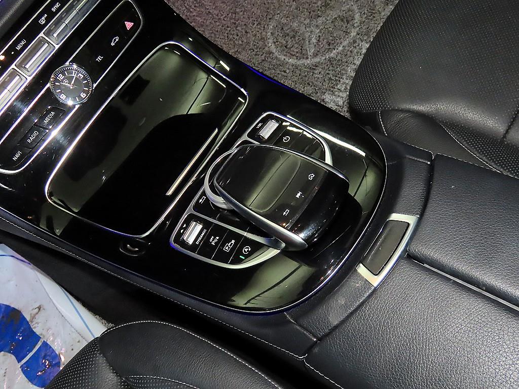 Mercedes Benz E class 2018 Negro - Importación desde Corea - HF Imports Iquique - Foto 13