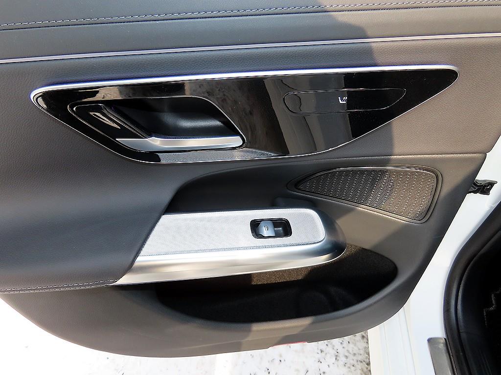 Mercedes Benz E class 2024 Blanco - Importación desde Corea - HF Imports Iquique - Foto 16