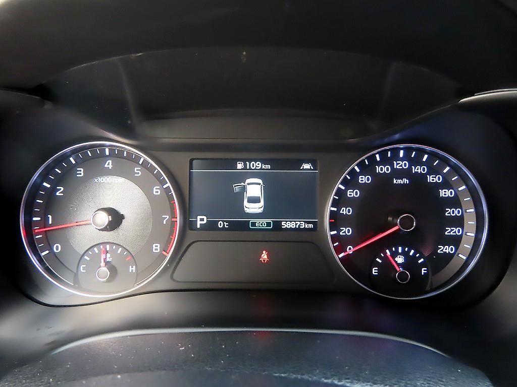 KIA K3 - Vista 9