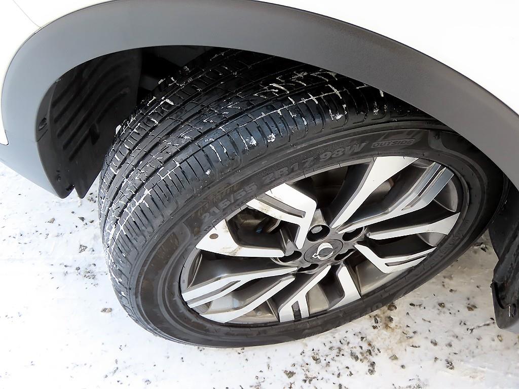 Ssangyong Tivoli 2019 Blanco - Importación desde Corea - HF Imports Iquique - Foto 20