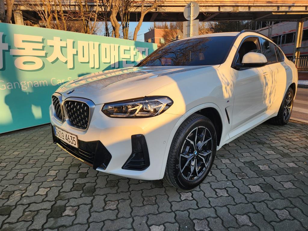 BMW X4 2023 Blanco - Importación desde Corea - HF Imports Iquique - Foto 1