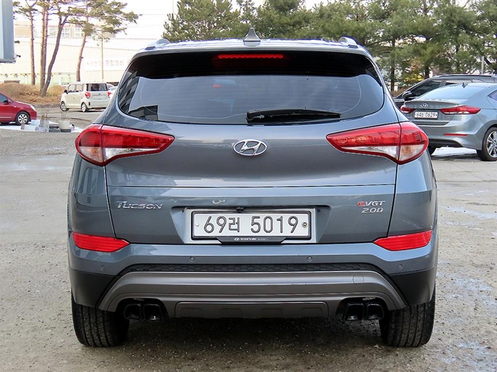 HYUNDAI Tucson - Vista 4