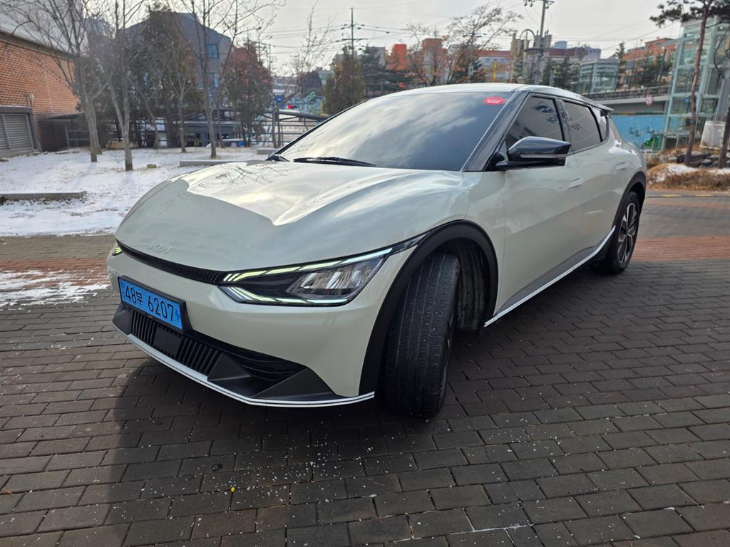 KIA EV6 - Vista 2