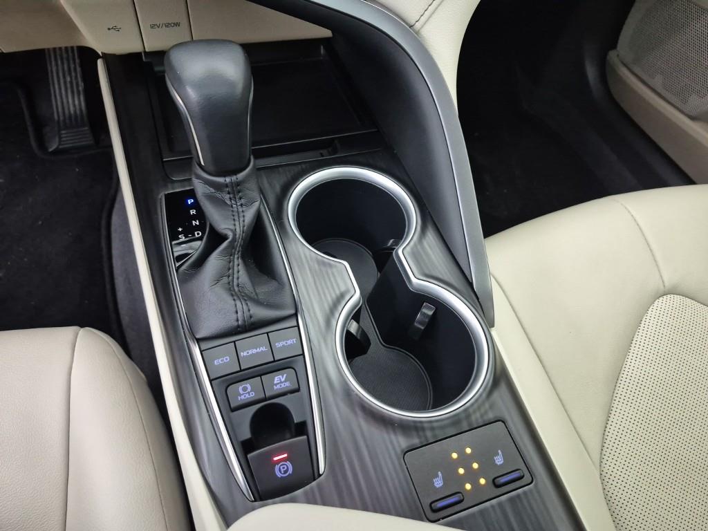 Toyota Camry - Vista 8