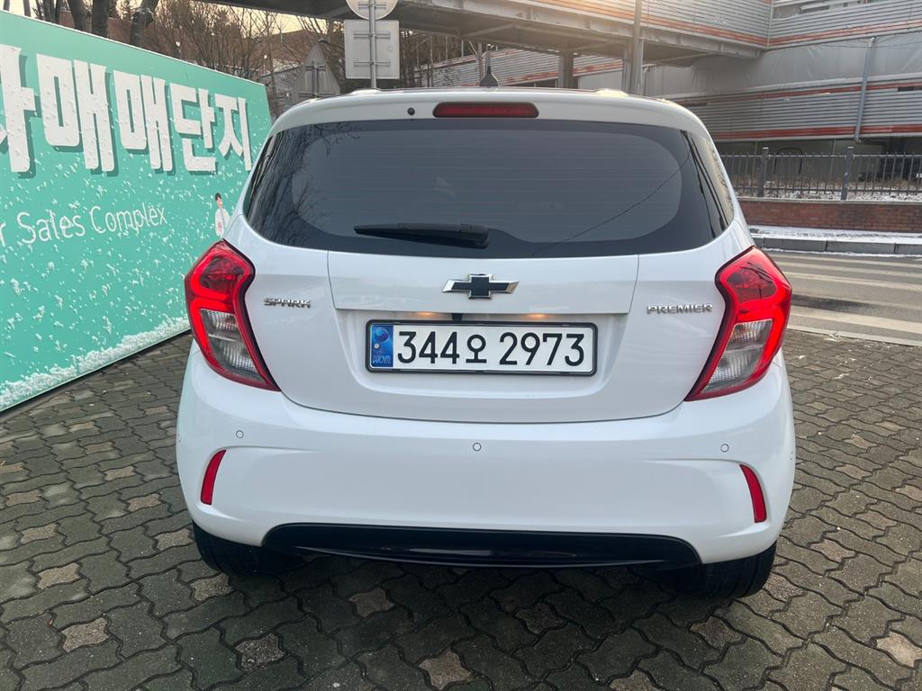 Chevrolet Spark - Vista 5