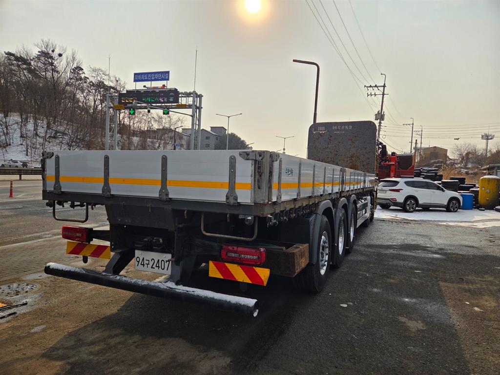 medium and large cargo Cargo - Vista 7