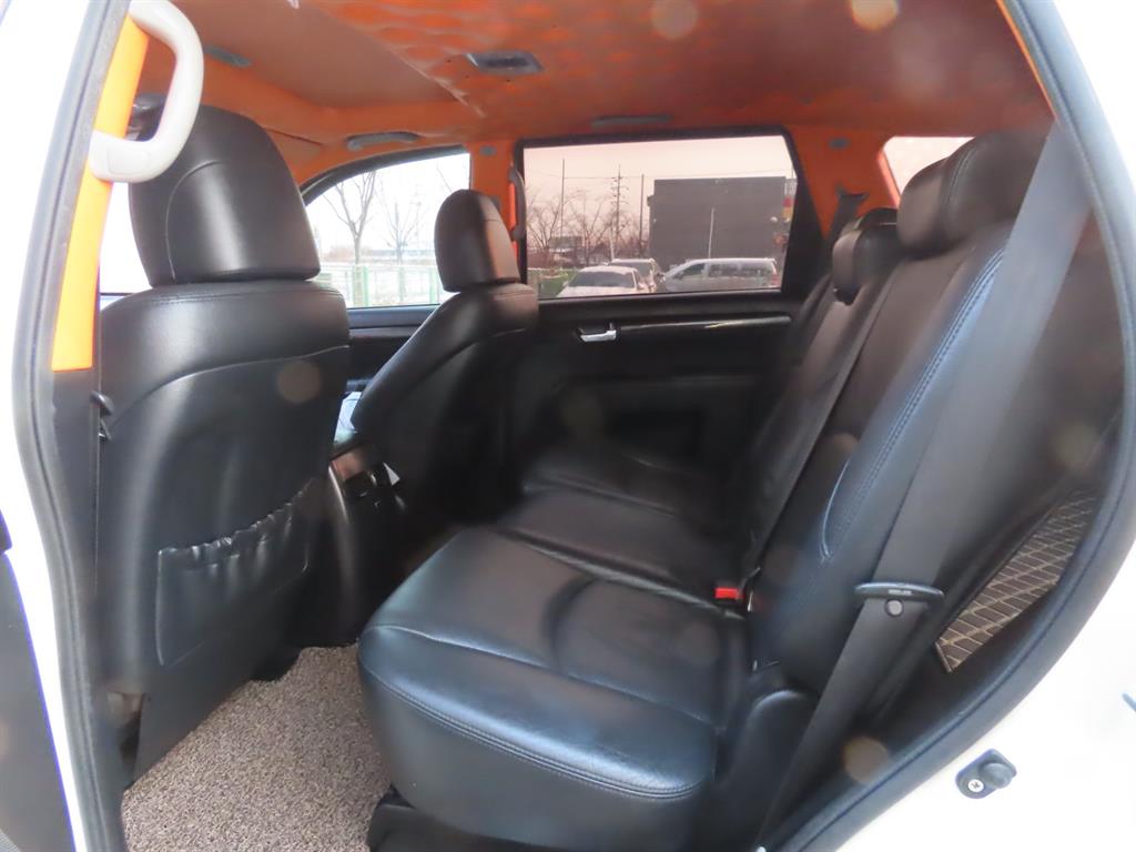 KIA Mohave - Vista 11