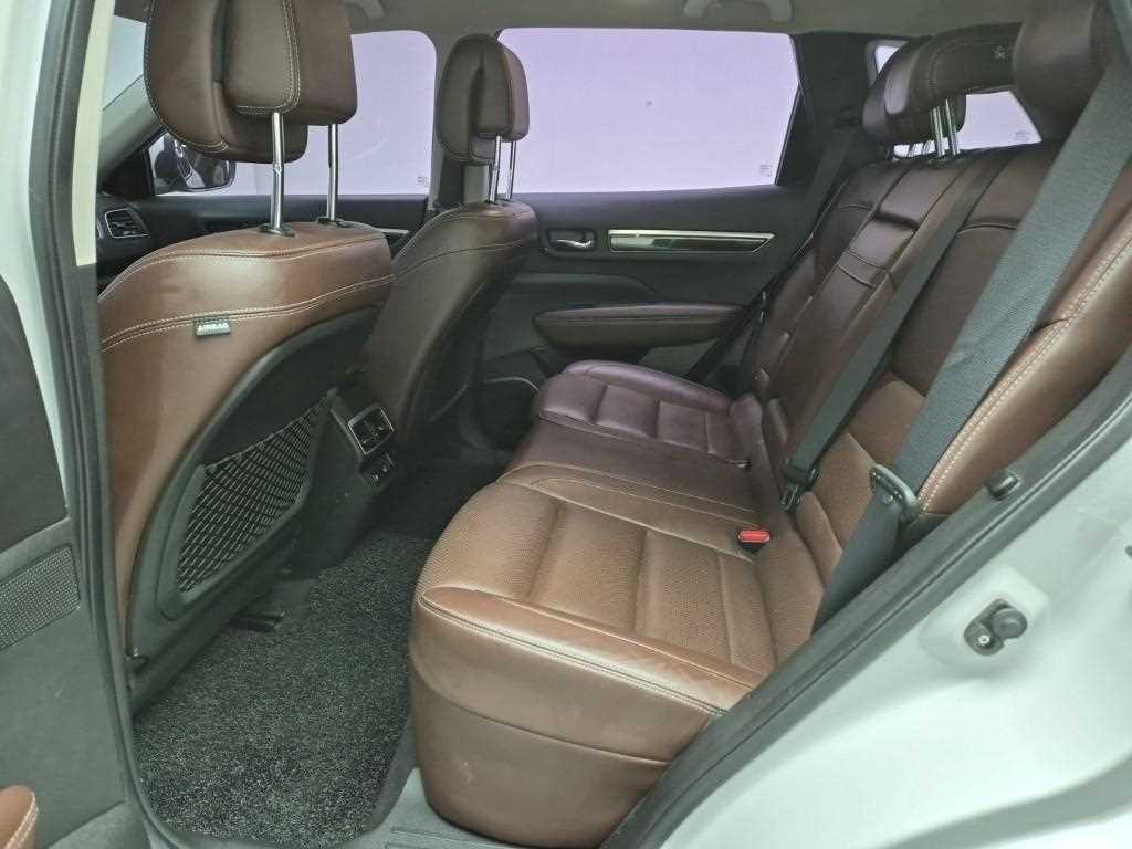 SAMSUNG QM6 - Vista 12