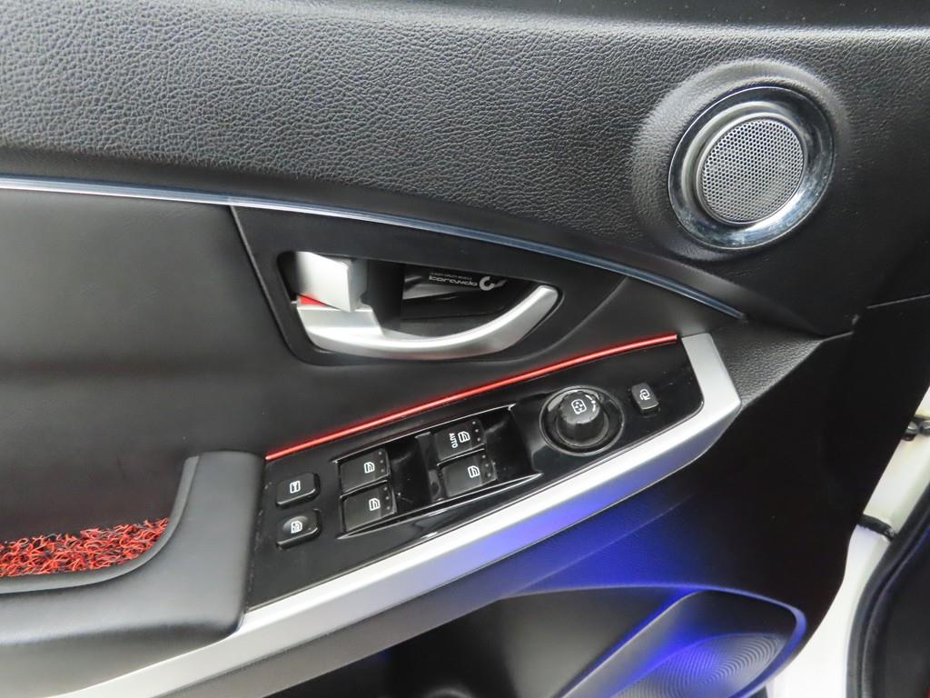 Ssangyong Korando - Vista 9