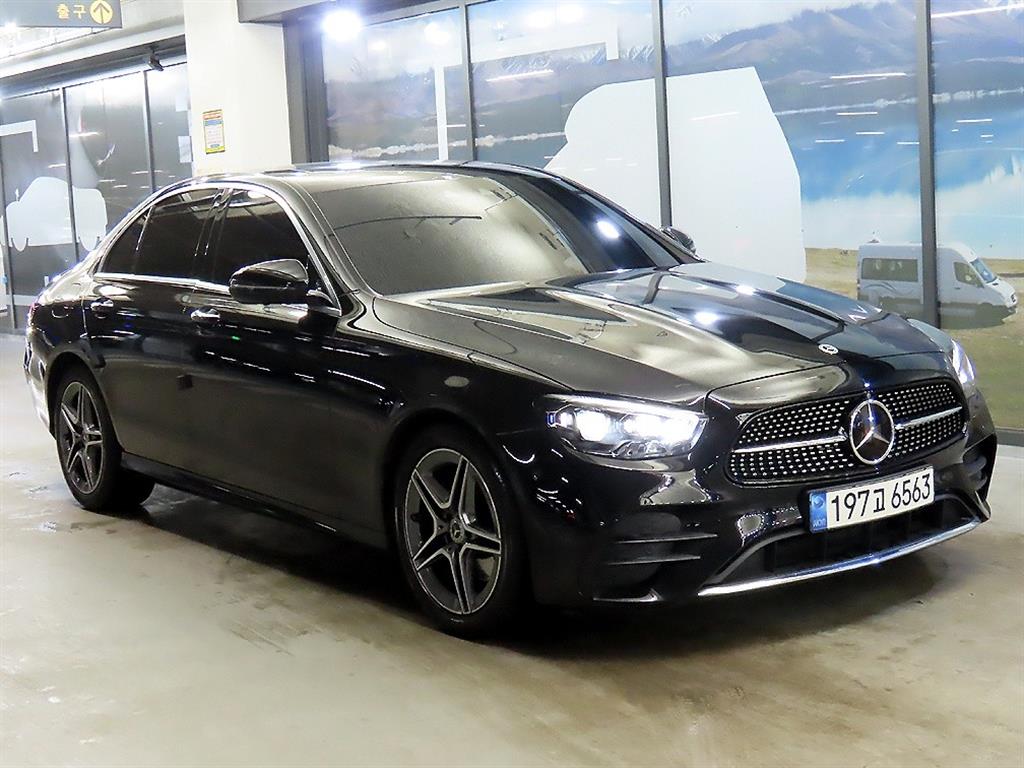 Mercedes Benz E class 2023 Negro - Importación desde Corea - HF Imports Iquique - Foto 1
