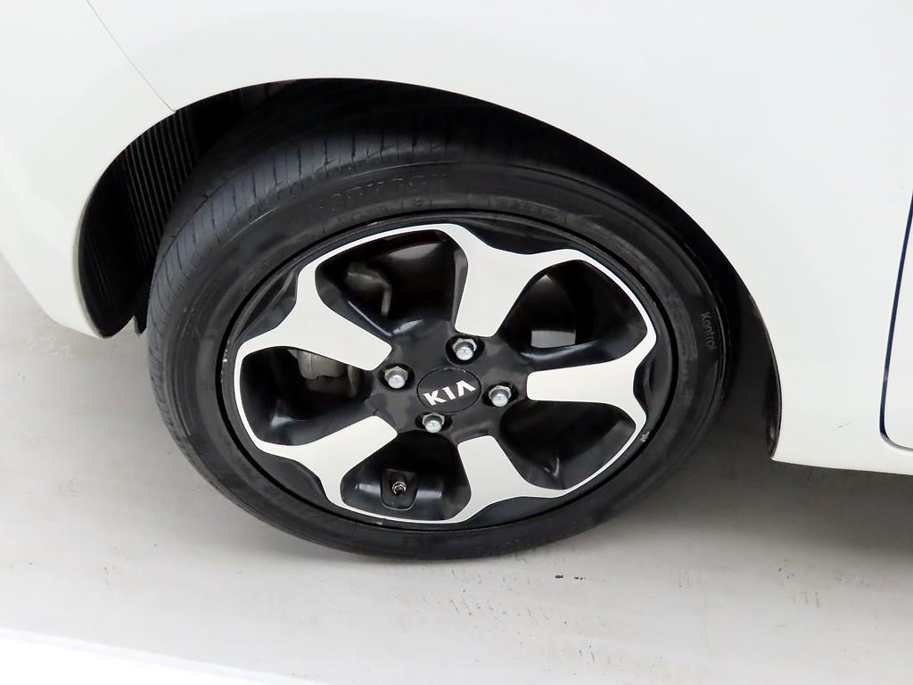 KIA Ray 2016 Blanco - Importación desde Corea - HF Imports Iquique - Foto 19