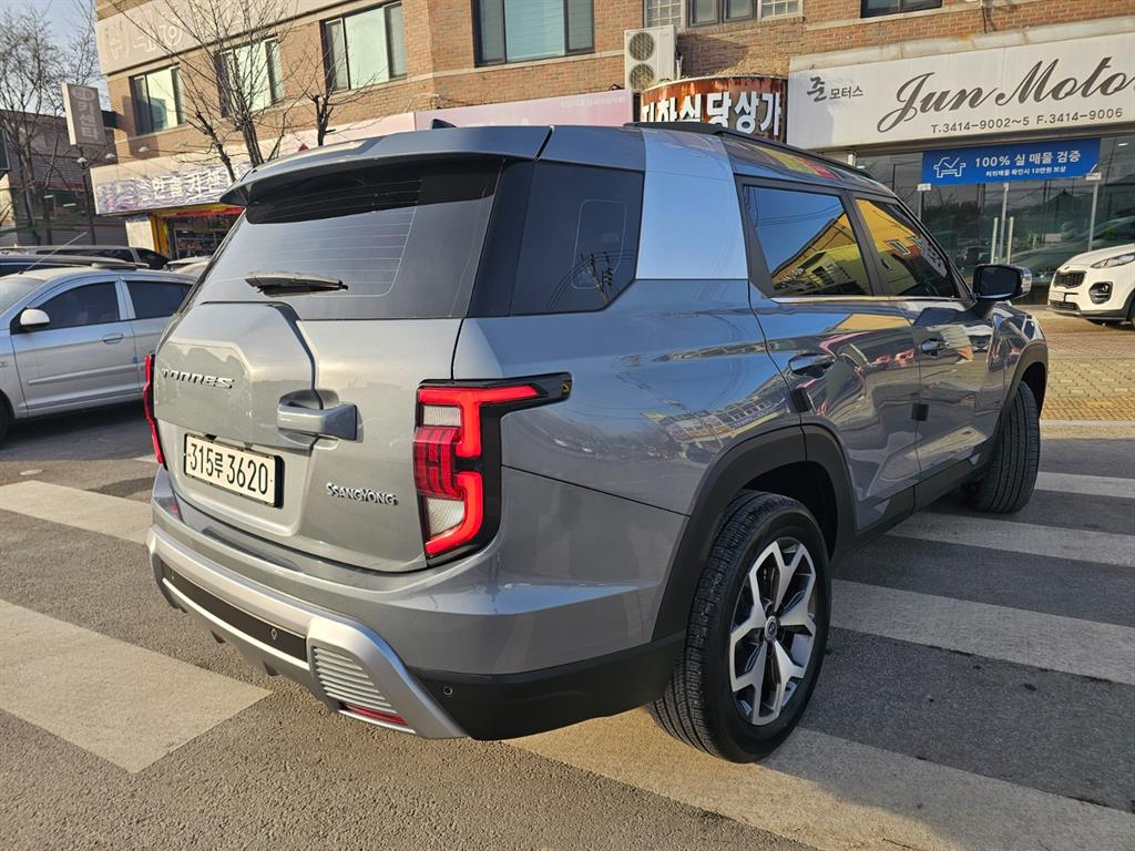 Ssangyong Torres - Vista 6