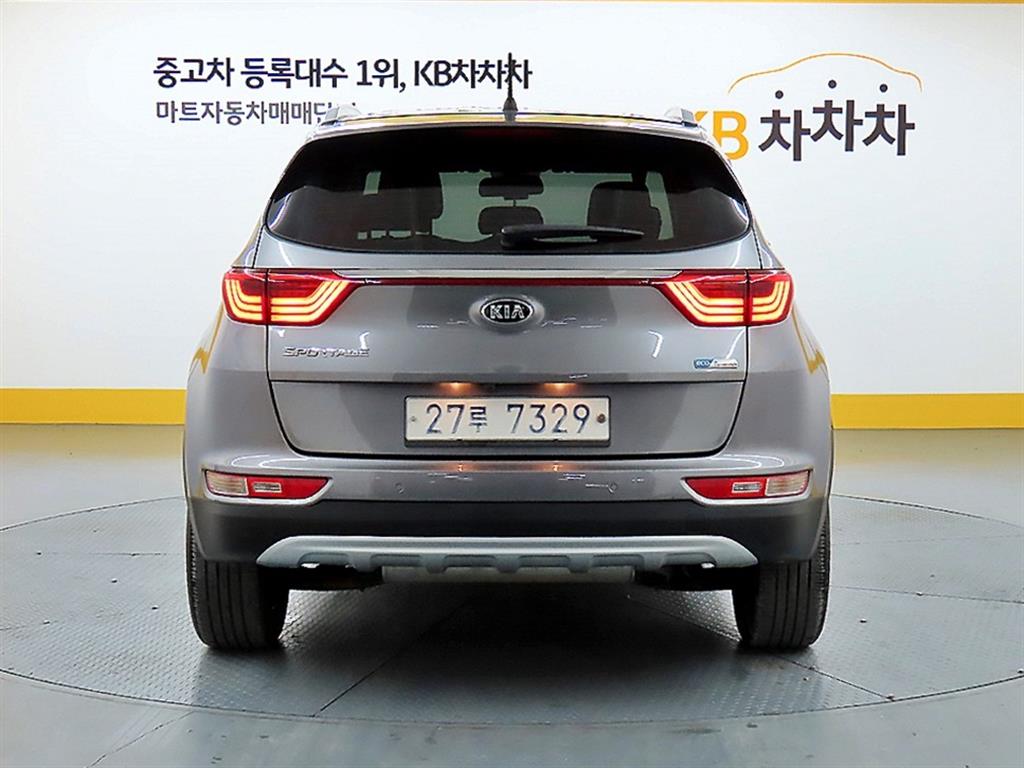 KIA Sportage - Vista 3