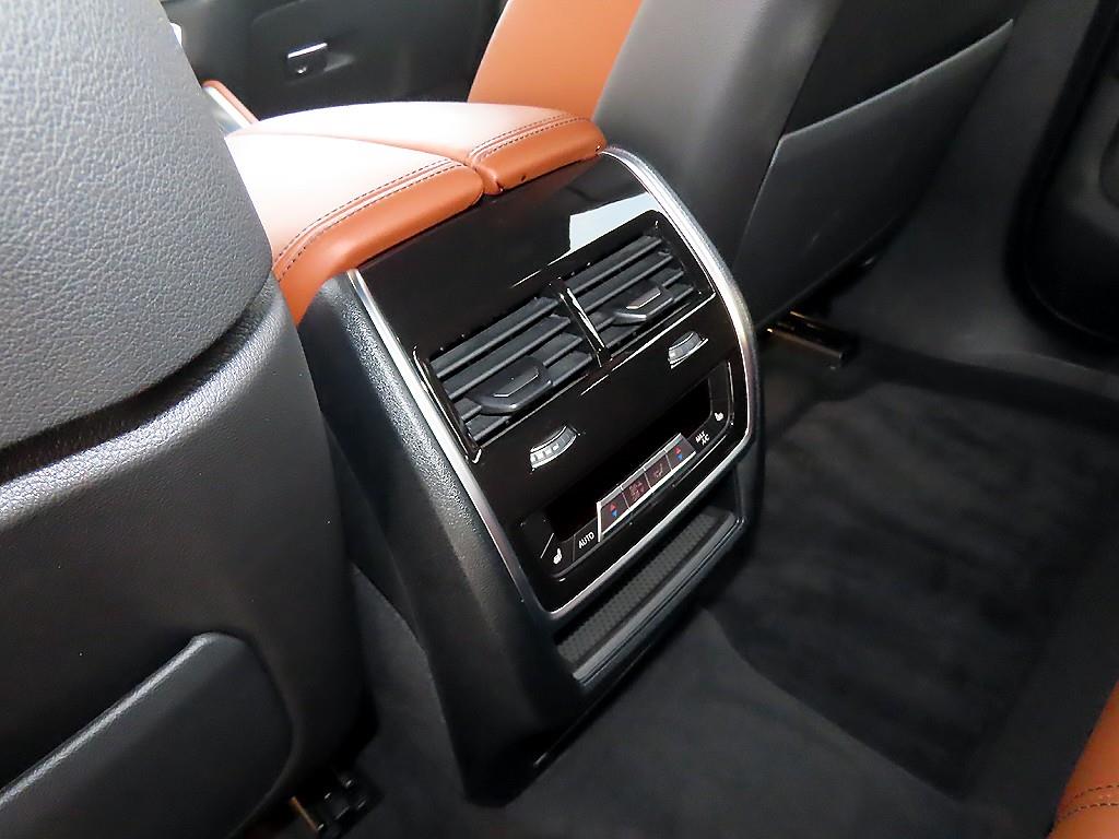 BMW X6 2022 Negro - Importación desde Corea - HF Imports Iquique - Foto 14