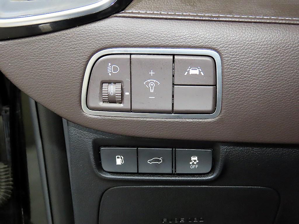 HYUNDAI Grandeur 2019 Negro - Importación desde Corea - HF Imports Iquique - Foto 16