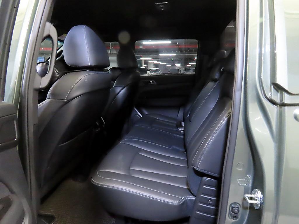 Ssangyong Rexton - Vista 7