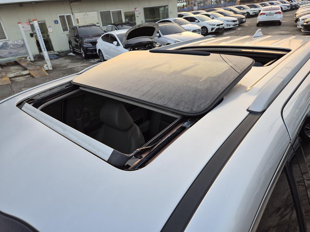 KIA Carnival 2015 Plateado - Importación desde Corea - HF Imports Iquique - Foto 14