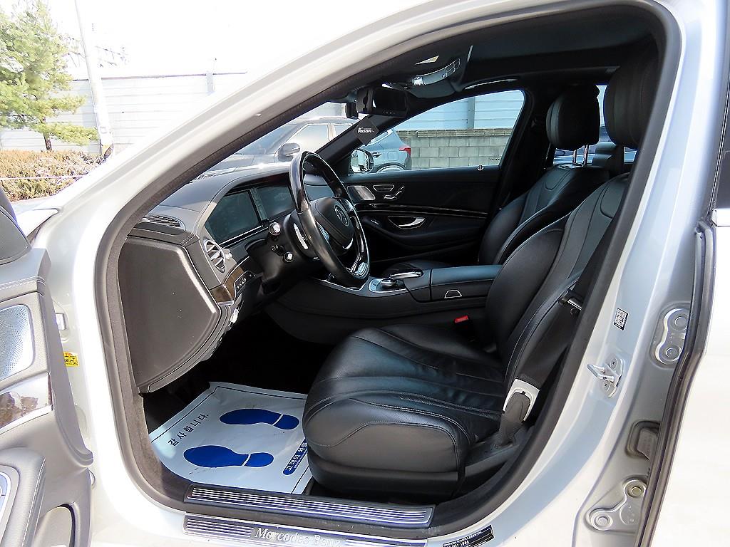 Mercedes Benz S Class - Vista 5