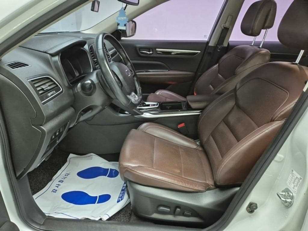 SAMSUNG QM6 - Vista 11