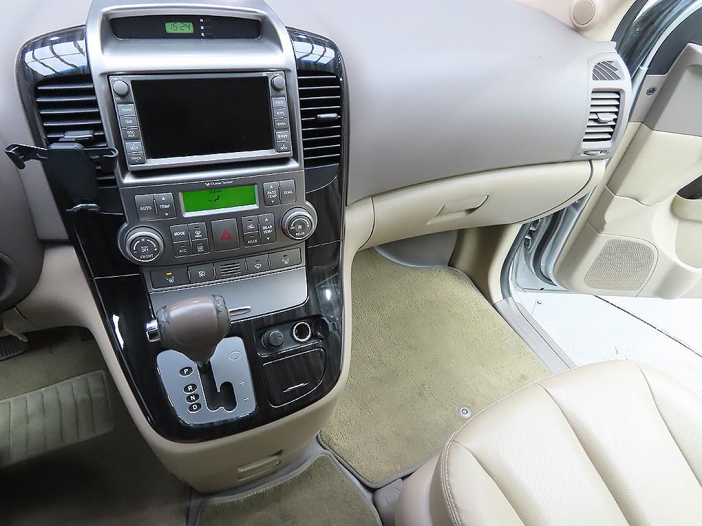 KIA Carnival 2013 Gris - Importación desde Corea - HF Imports Iquique - Foto 7