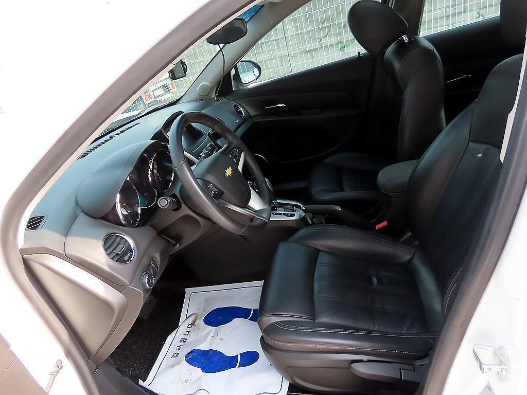 Chevrolet Cruise - Vista 5