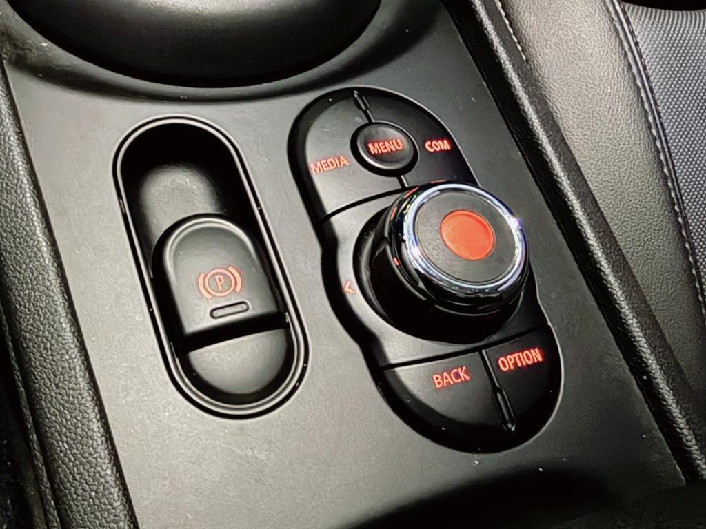 Mini Clubman - Vista 12