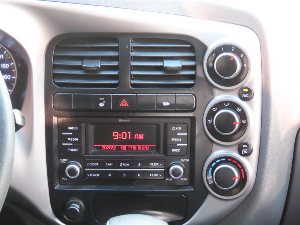 Small Truck Cargo (small) 2023 Blanco - Importación desde Corea - HF Imports Iquique - Foto 13