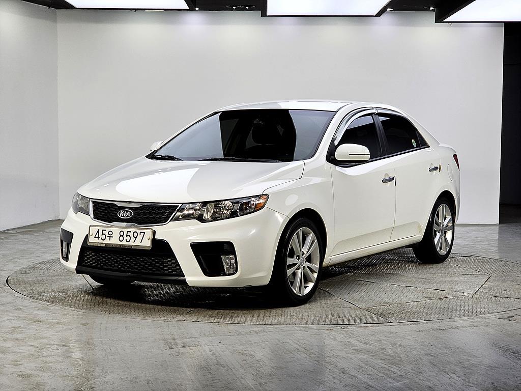 KIA Forte 2012 Blanco - Importación desde Corea - HF Imports Iquique - Foto 1