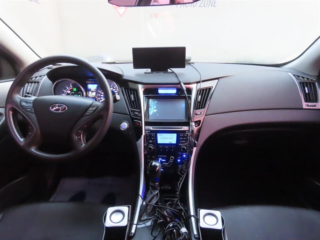 HYUNDAI Sonata 2012 Blanco - Importación desde Corea - HF Imports Iquique - Foto 7