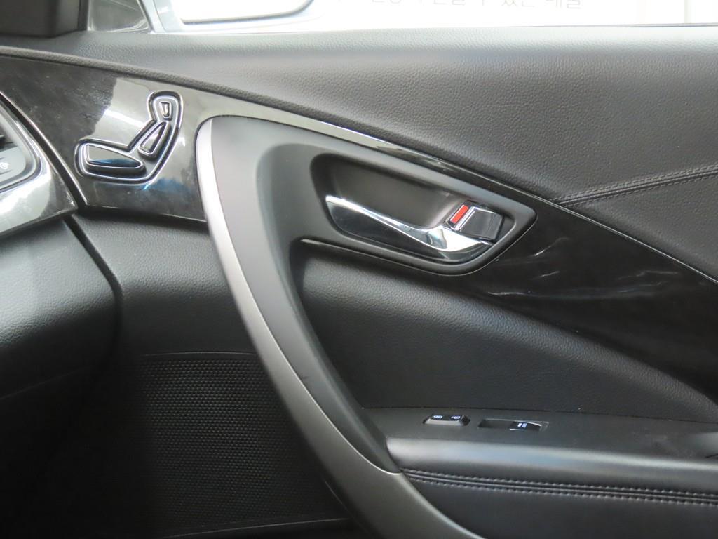 HYUNDAI Grandeur 2017 Gris - Importación desde Corea - HF Imports Iquique - Foto 16