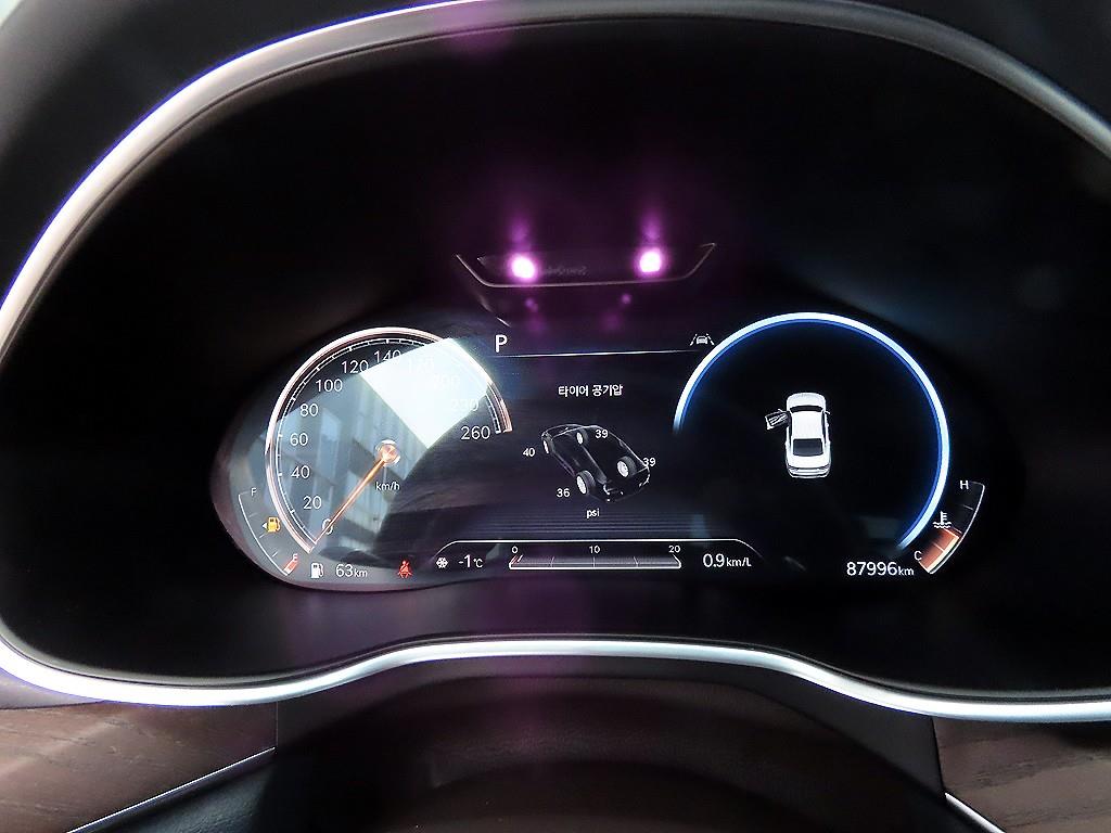 Genesis G80 - Vista 9