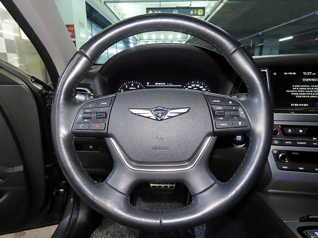 Genesis G80 - Vista 8