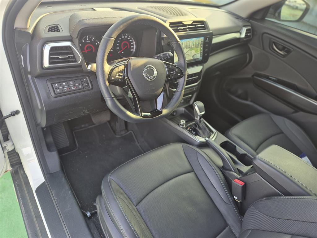 Ssangyong Tivoli 2025 Blanco - Importación desde Corea - HF Imports Iquique - Foto 13