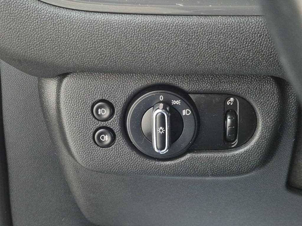 Mini Clubman 2019 Rojo - Importación desde Corea - HF Imports Iquique - Foto 18