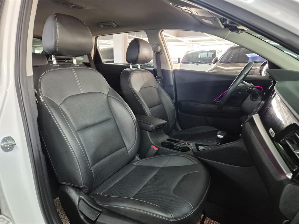 KIA Niro - Vista 12