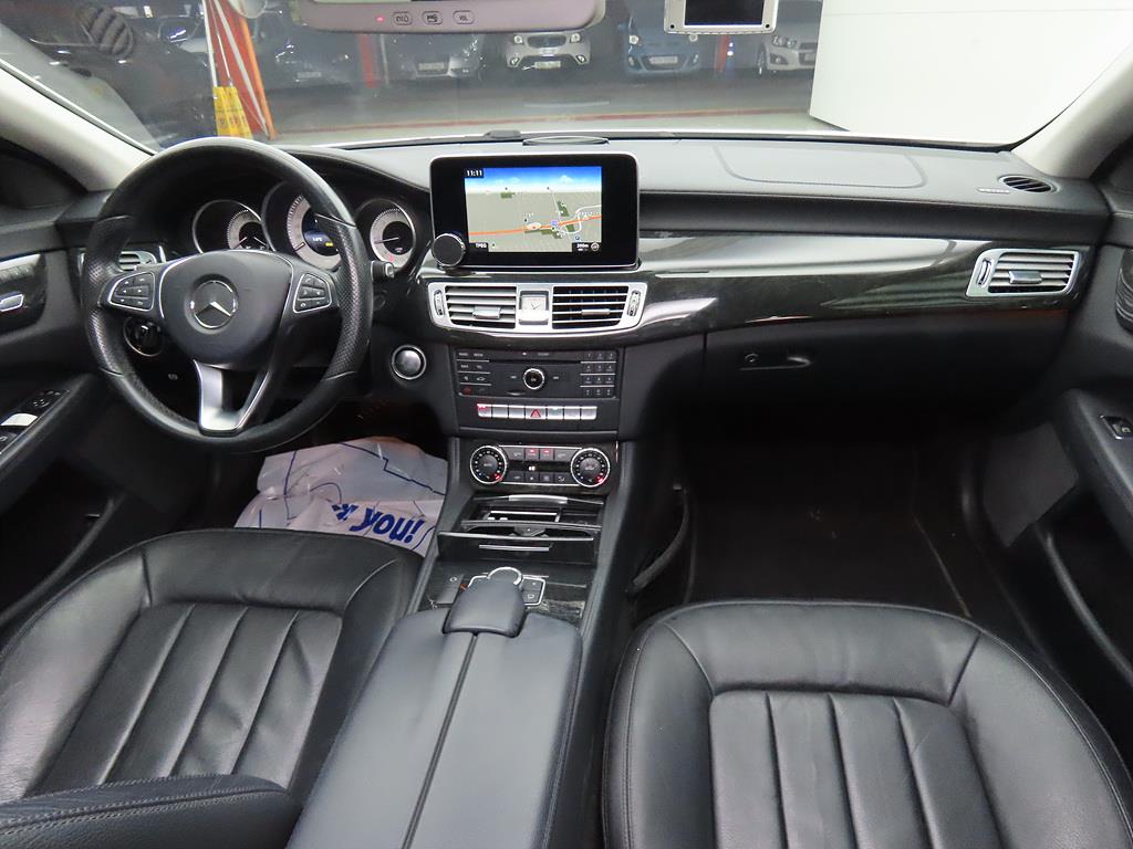 Mercedes Benz CLS Class - Vista 5