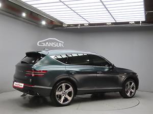 Genesis GV80 - Vista 8