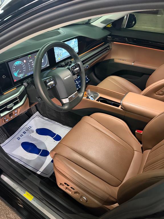 HYUNDAI Grandeur - Vista 7