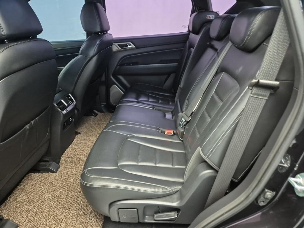 Ssangyong Rexton 2018 Negro - Importación desde Corea - HF Imports Iquique - Foto 17