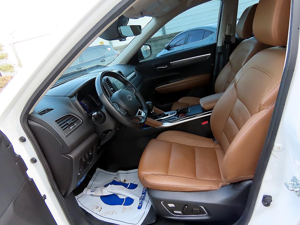 SAMSUNG QM6 - Vista 5