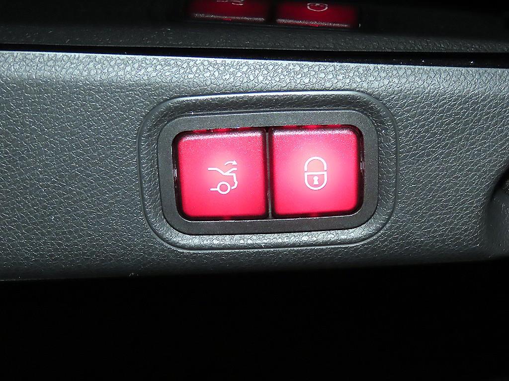 Mercedes Benz E class 2018 Negro - Importación desde Corea - HF Imports Iquique - Foto 16