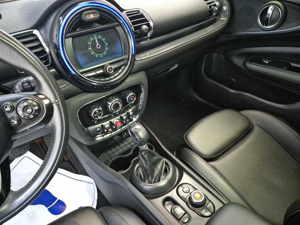 Mini Clubman - Vista 10