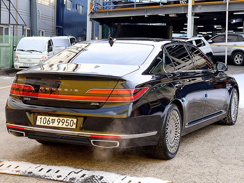 Genesis G90 - Vista 7