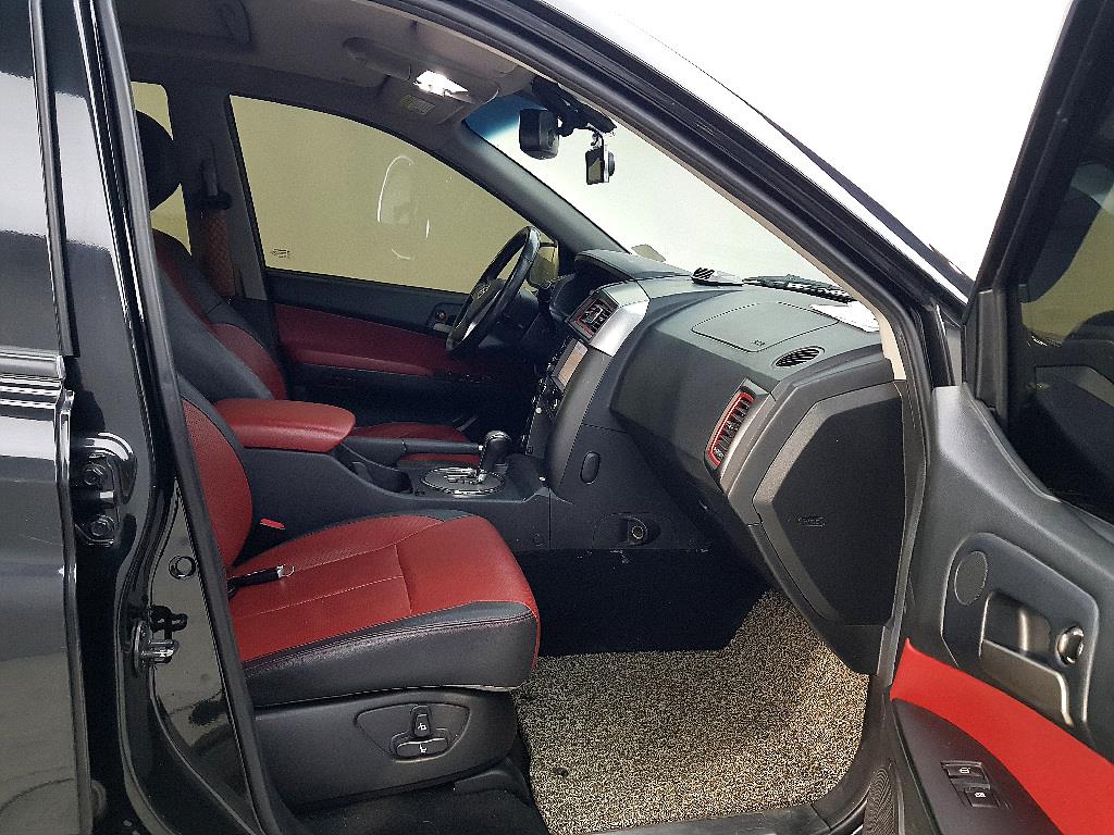 Ssangyong Korando 2017 Negro - Importación desde Corea - HF Imports Iquique - Foto 14