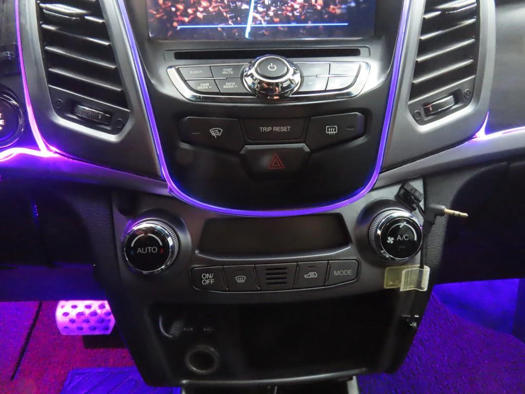 Ssangyong Korando - Vista 12