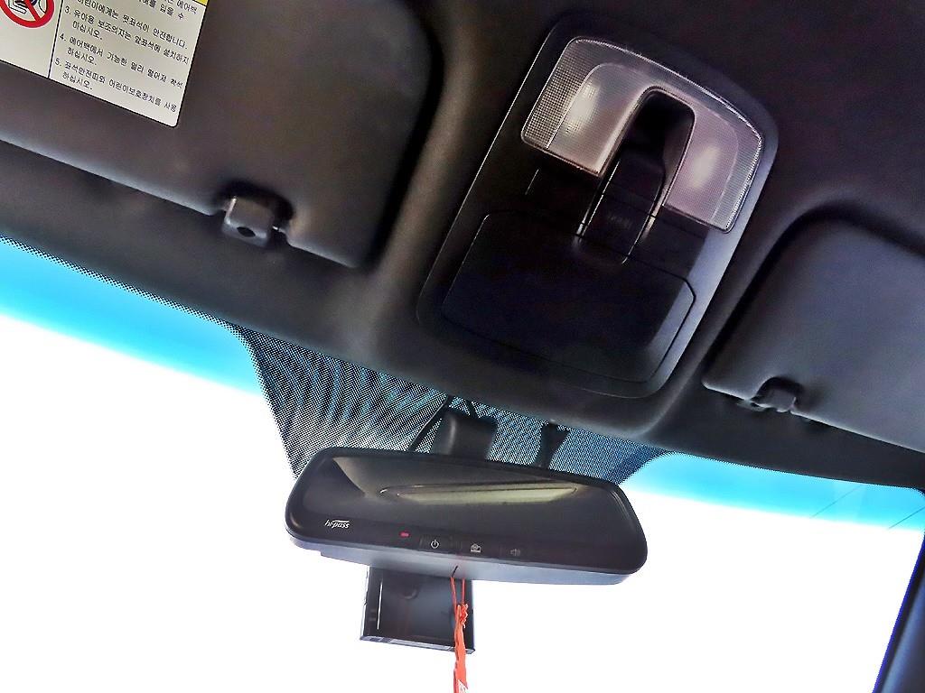 Ssangyong Tivoli 2019 Blanco - Importación desde Corea - HF Imports Iquique - Foto 17