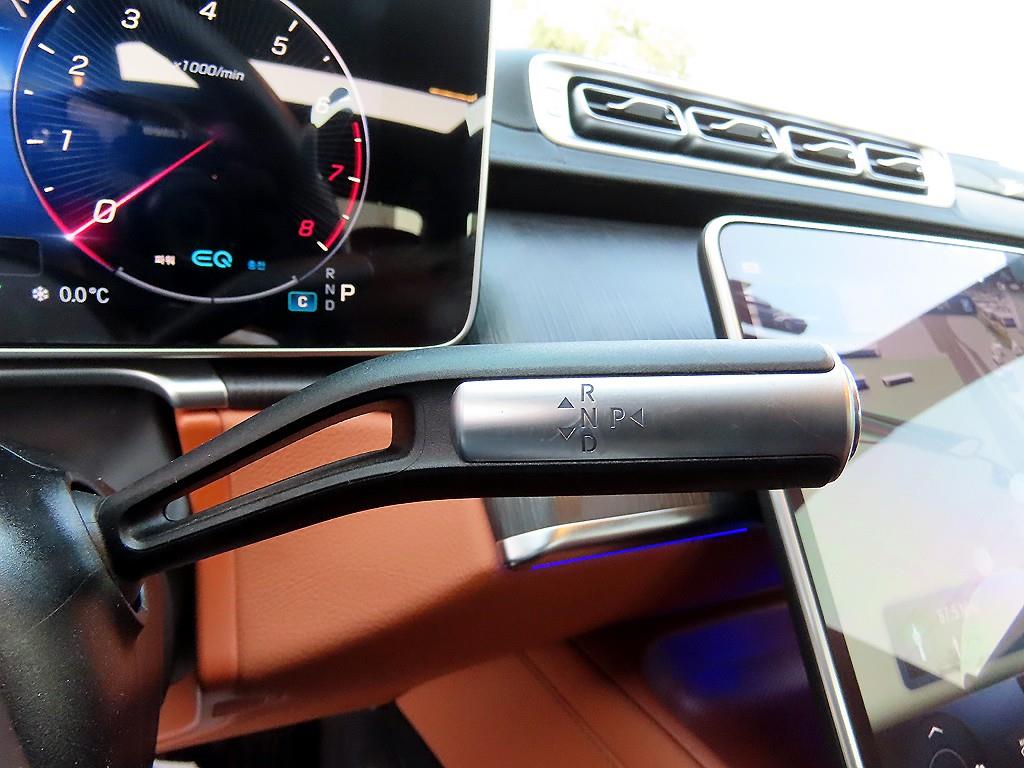 Mercedes Benz S Class - Vista 11