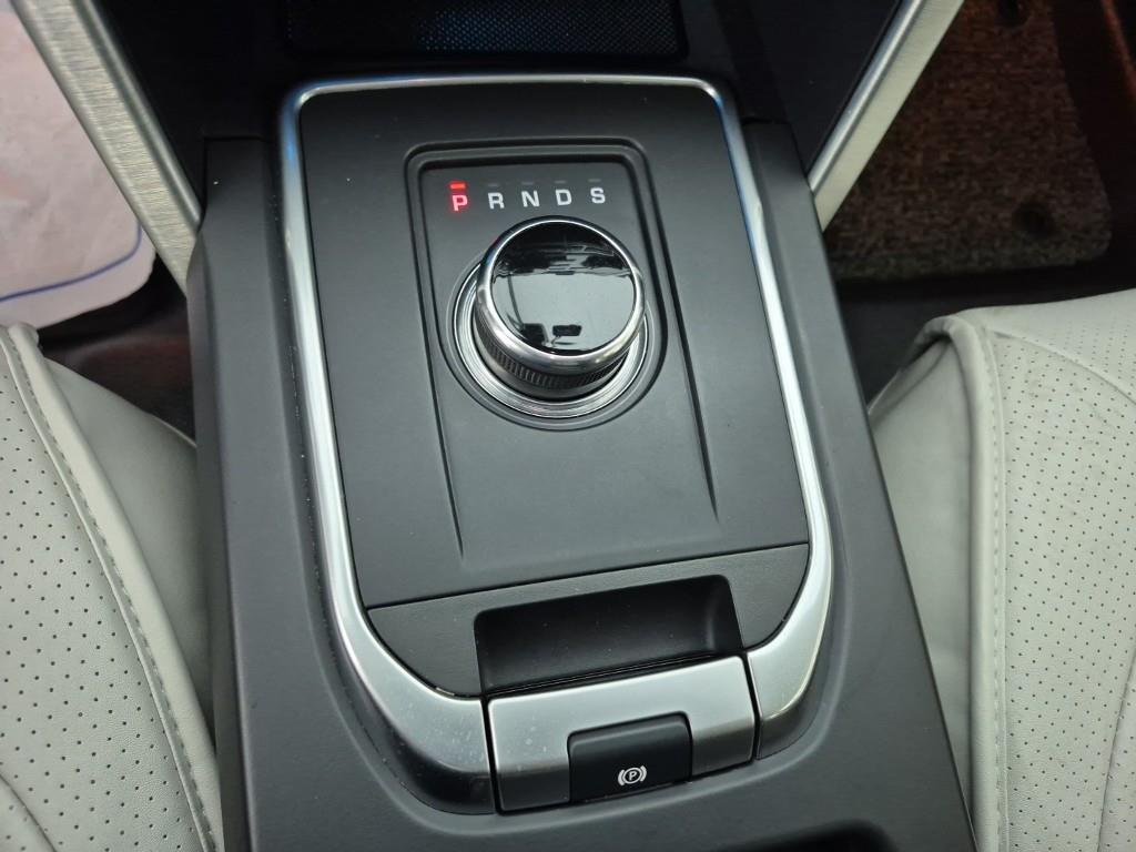 Land Rover Discovery Sports - Vista 8