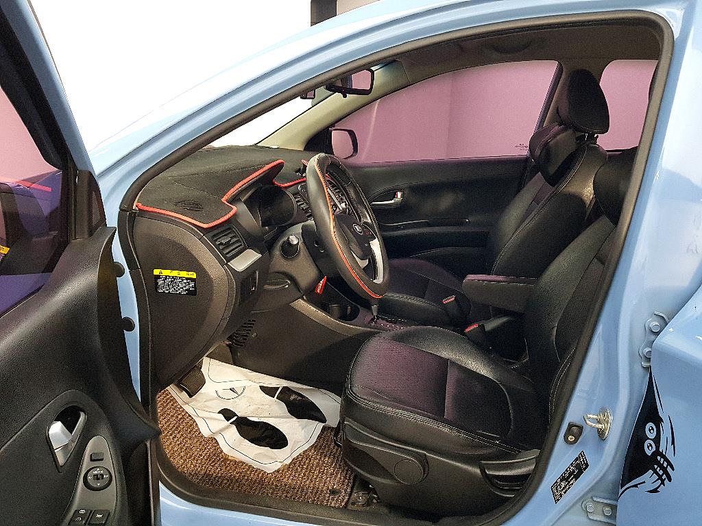 KIA Morning - Vista 8